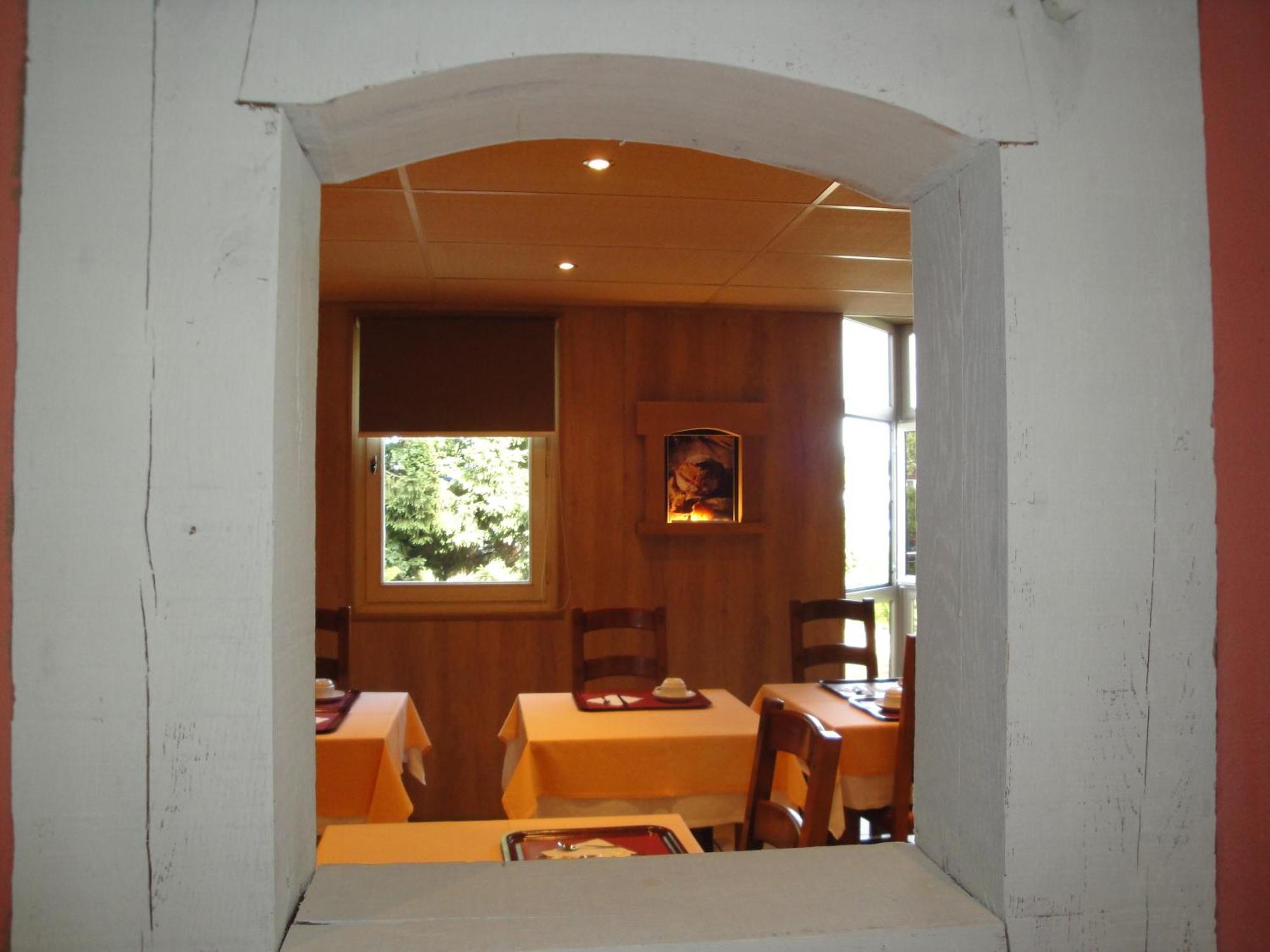 Hotel Le Drakkar Pont-Audemer Bagian luar foto