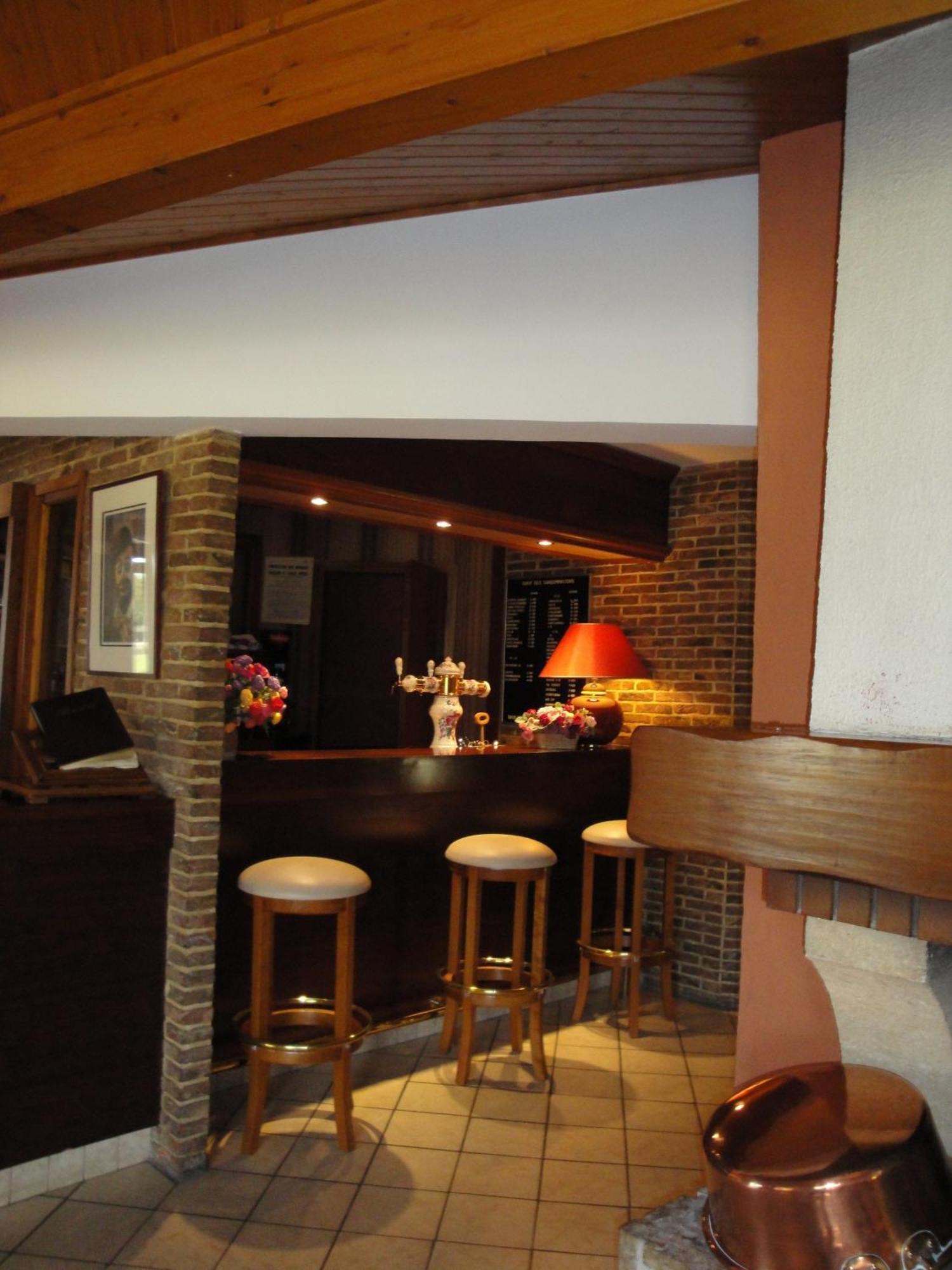 Hotel Le Drakkar Pont-Audemer Bagian luar foto