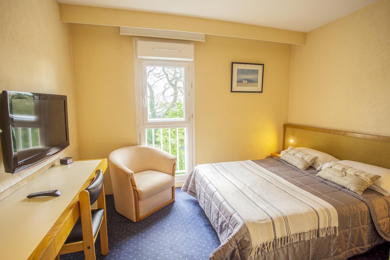 Hotel Le Drakkar Pont-Audemer Bagian luar foto